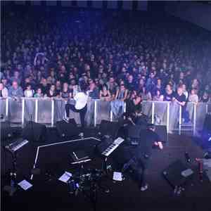 Soldout - Live download free